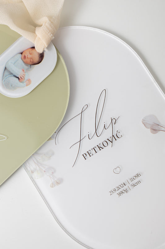 Newborn foto pločica sa podacima bebe | čestitka za rođenje