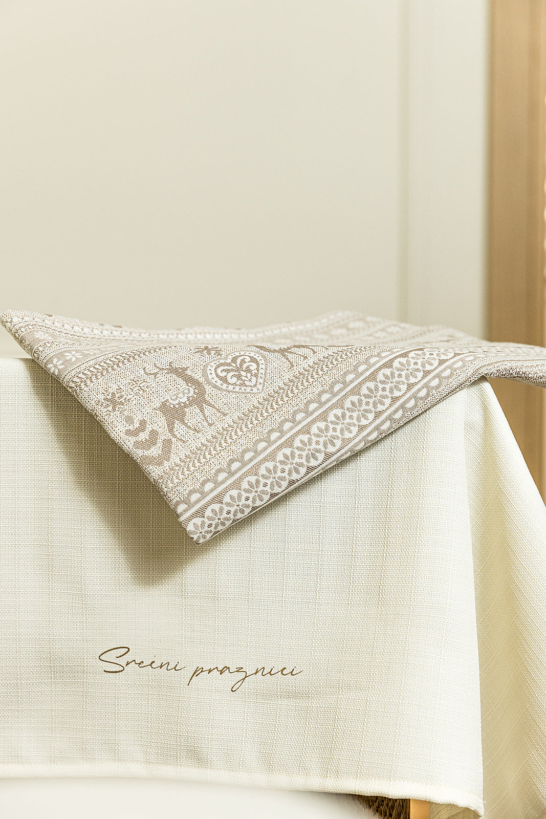 Elegantni stonjak Deer | mogućnost personalizacije