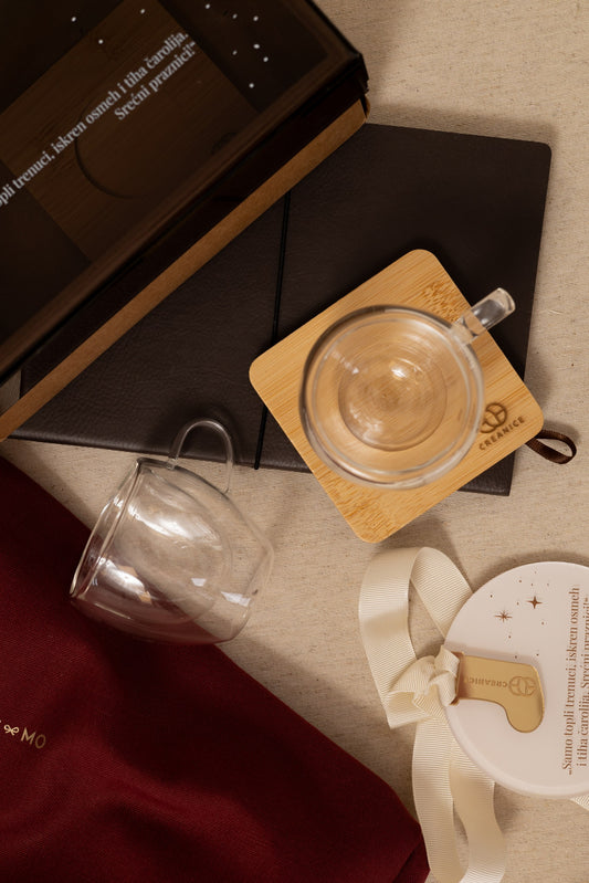 Twinkle Bordeaux Bag | kutija sa šoljicama, lux notes i personalizovani ukras