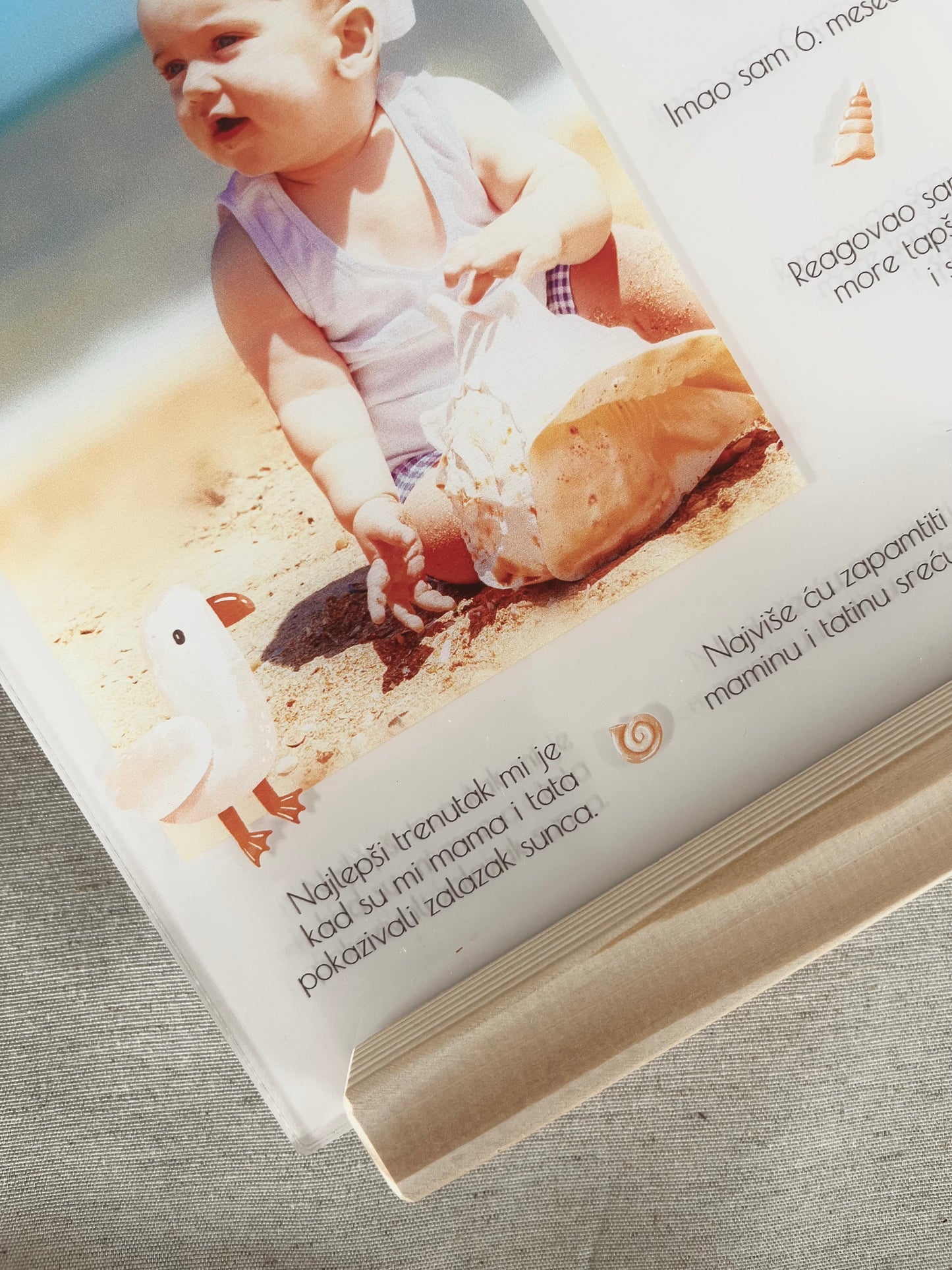 Moje prvo letovanje Akrilna tabla sa postoljem | Sea Memory