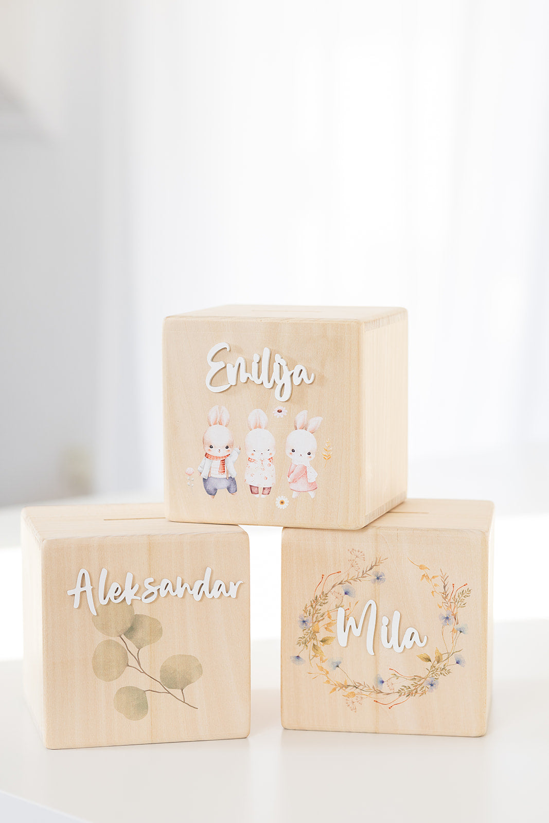 Personalizovana kasica od punog drveta | Piggy Cube