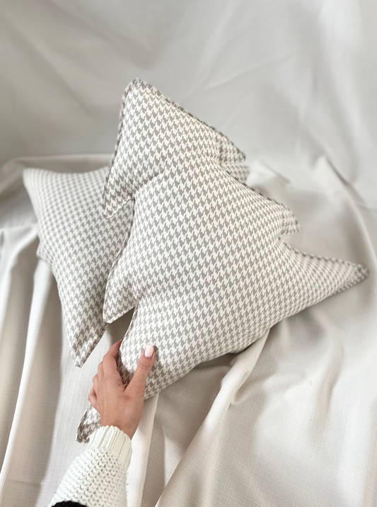 Personalizovani ukrasni jastuk Tree | dva dezena