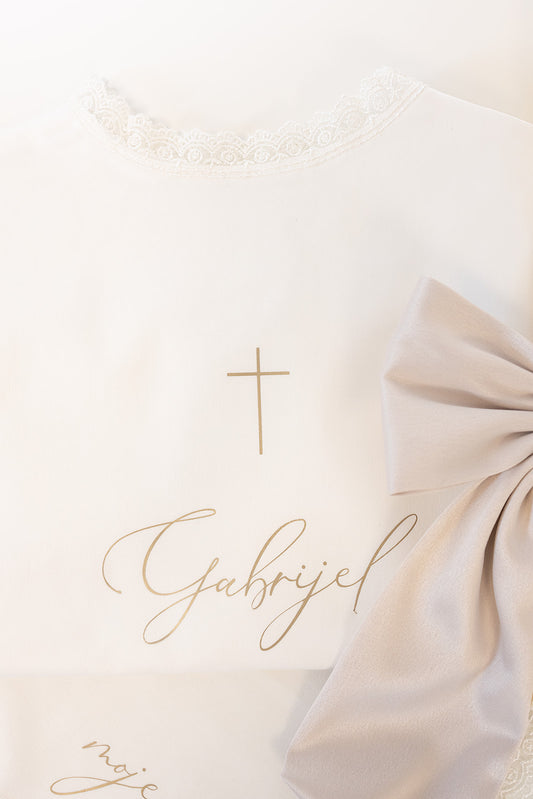 Ellie set za krštenje | personalizirana košuljica, maramica i svijeća