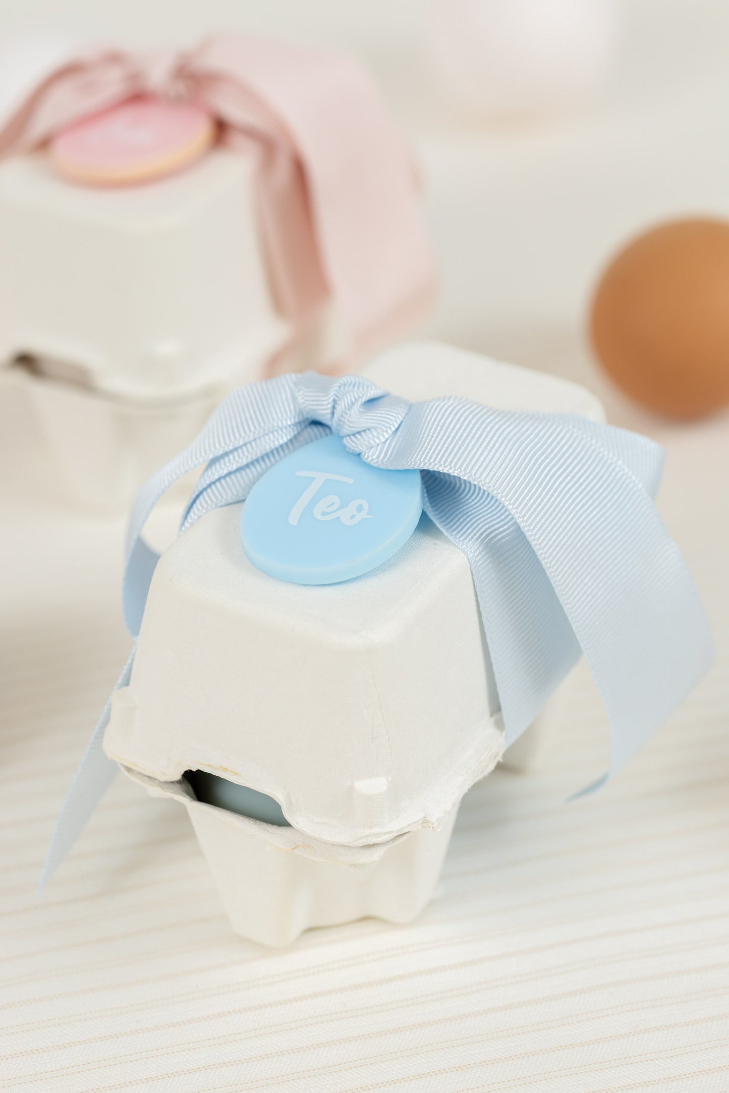 Mirisne sveće Egg u kutijici sa personalizacijom | plava i roze