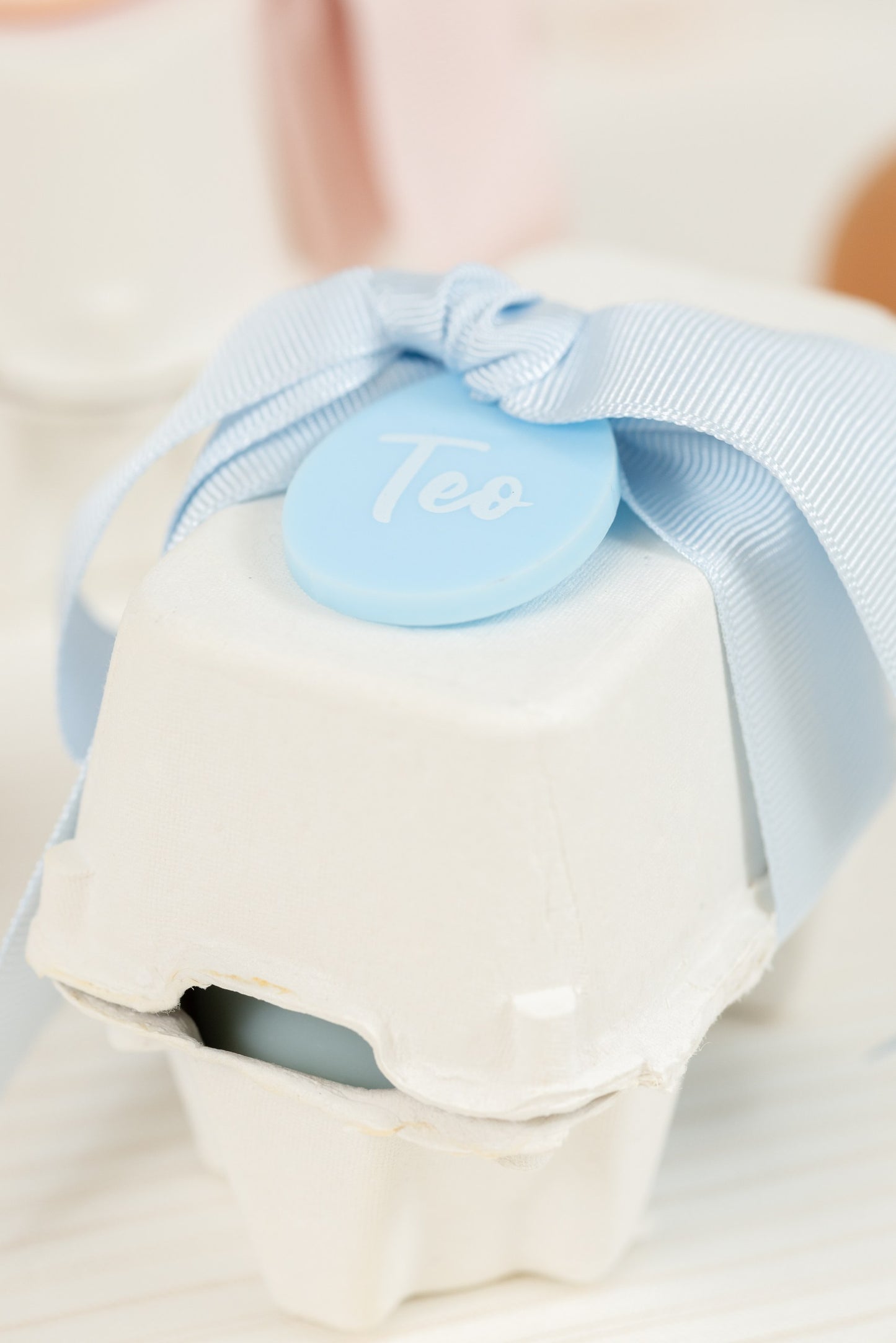 Mirisne sveće Egg u kutijici sa personalizacijom | plava i roze