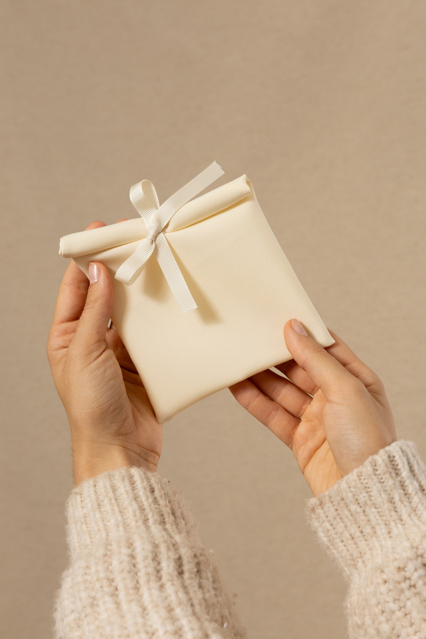 Ellie torbica za pakovanje ukrasa  |  opcije sa 1 / 2 / 4 džepića