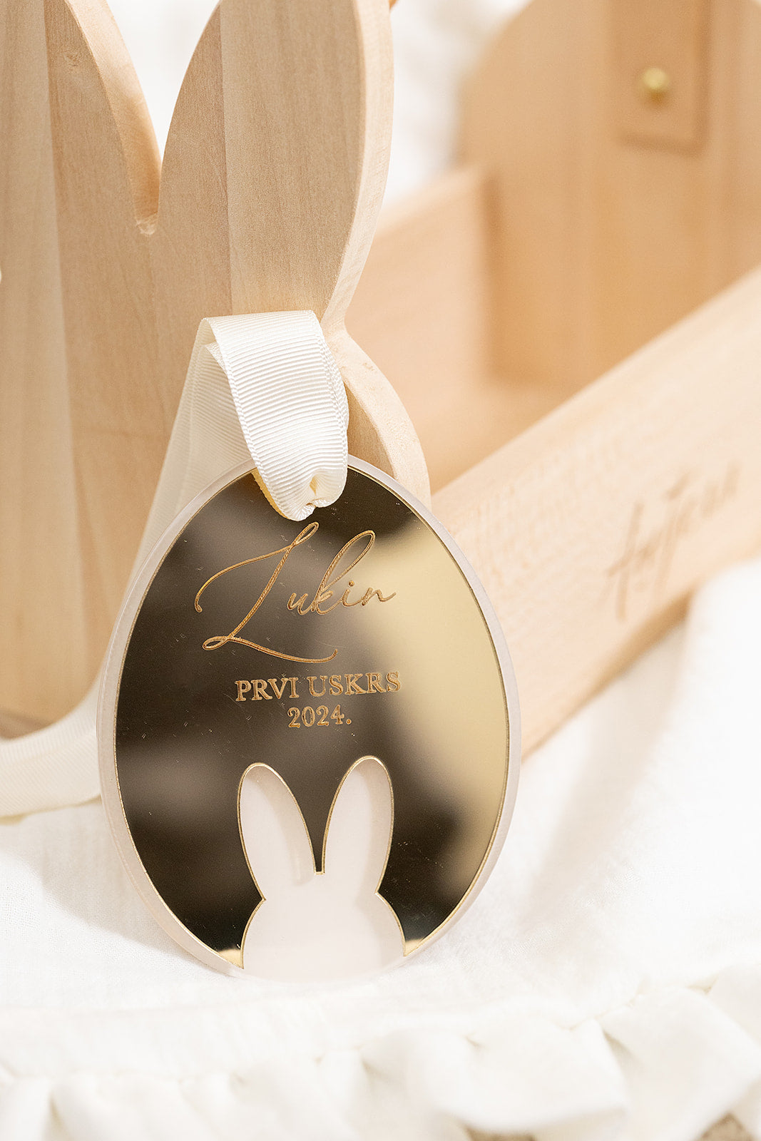 Personalizovano jaje Bunny gold